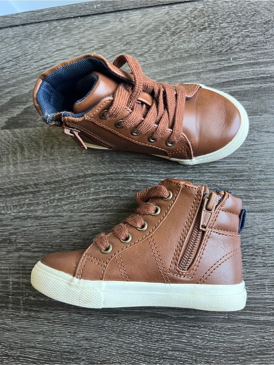 Cat & Jack Other - Cat & Jack Brown High-Top Kids Sneakers with Side Zipper and White Sole